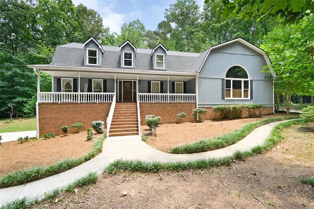 view of front of property featuring a porch