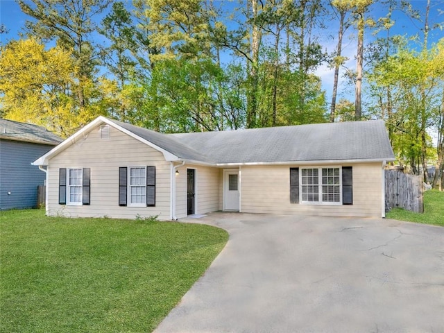 2199 Summertown Dr, Norcross, GA 30071 - ranch-style house with driveway and a front lawn
