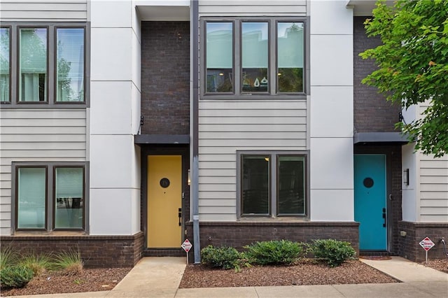 415 Gartrell St SE Unit 15, Atlanta, GA 30312 - view of front of property featuring brick siding
