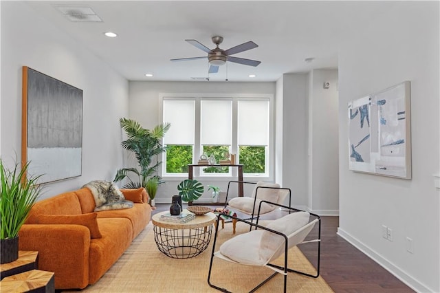 415 Gartrell St SE Unit 15, Atlanta, GA 30312 - living area featuring wood finished floors, a ceiling fan, and recessed lighting