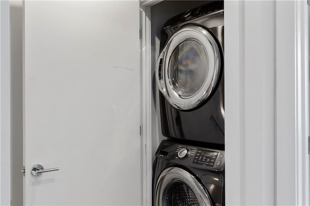 415 Gartrell St SE Unit 15, Atlanta, GA 30312 - washroom with stacked washer / drying machine