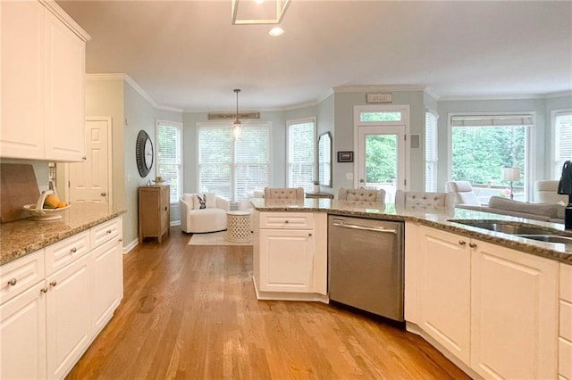 310 Hillpine Dr, Woodstock, GA 30189 - kitchen featuring dishwasher, light wood-type flooring, ornamental molding, white cabinets, and recessed lighting