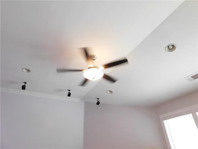 330 La Perla Dr, Sugar Hill, GA 30518 - detailed view of ceiling fan, crown molding, and recessed lighting