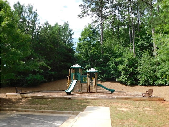 330 La Perla Dr, Sugar Hill, GA 30518 - view of community jungle gym