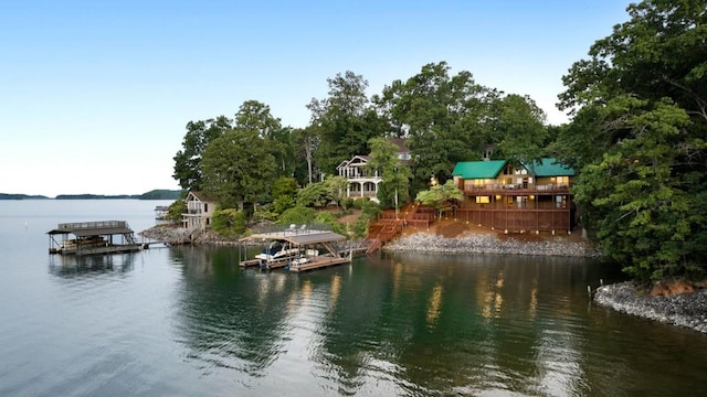 view of water feature featuring a floating dock