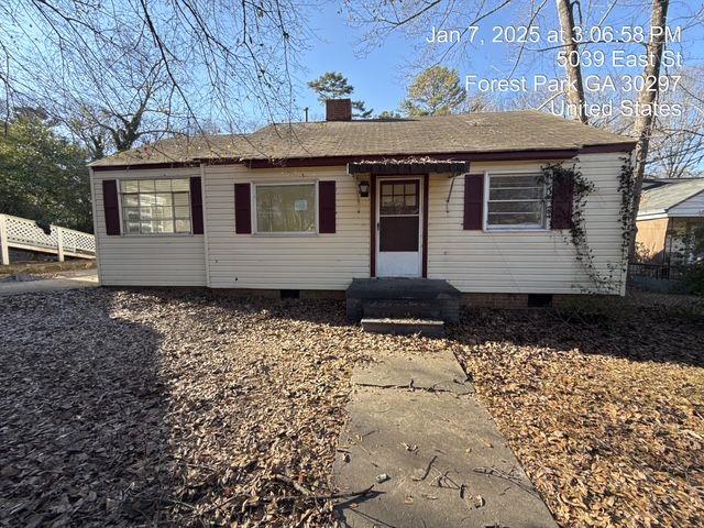 view of single story home