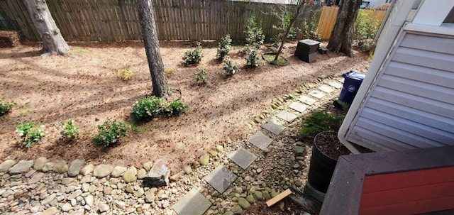 view of yard featuring fence