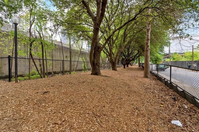 1075 Peachtree Walk NE Unit A421, Atlanta, GA 30309 - view of yard with fence