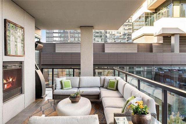 balcony featuring an outdoor living space