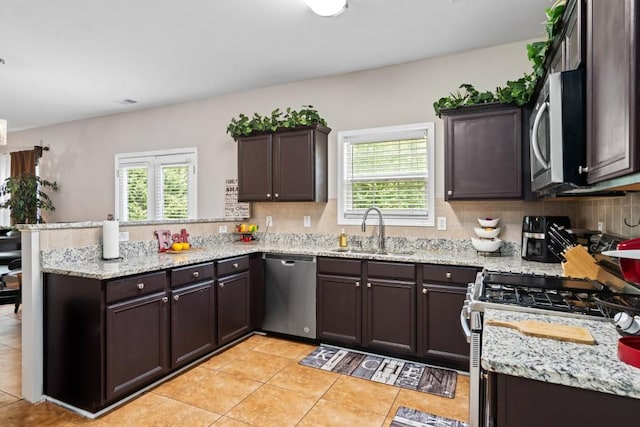 140 Melrose Creek Dr, Stockbridge, GA 30281