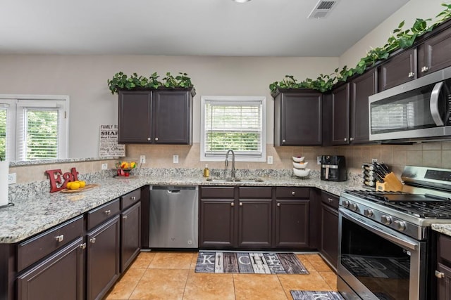140 Melrose Creek Dr, Stockbridge, GA 30281