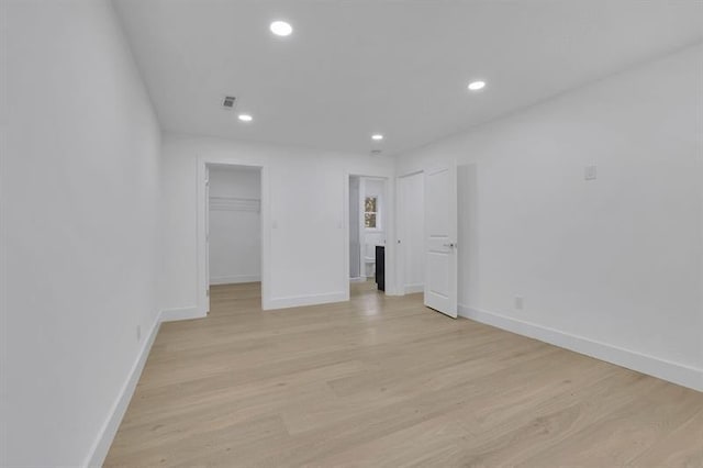 empty room featuring light hardwood / wood-style flooring