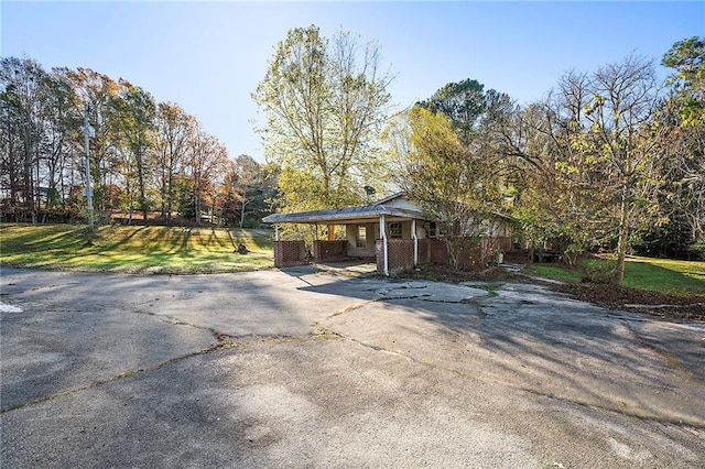 exterior space featuring a porch