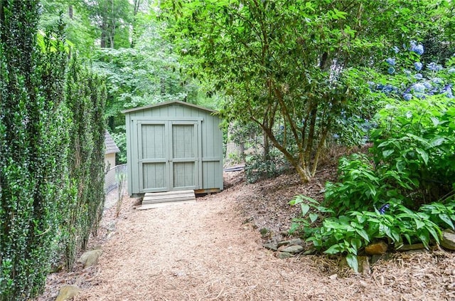 4366 Cedar Wood Dr SW, Lilburn, GA 30047 - view of shed
