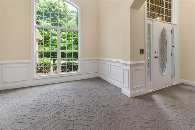 240 Huiet Dr, Mcdonough, GA 30252 - kitchen featuring stainless steel appliances, a sink, crown molding, dark stone counters, and backsplash