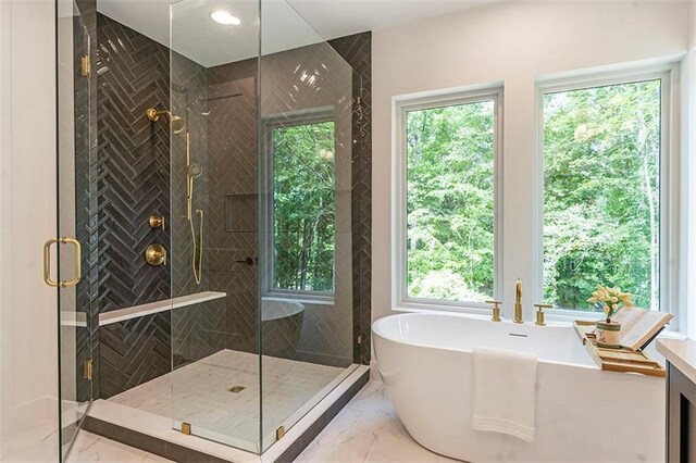 135 Cedarwood Ln, Roswell, GA 30075 - full bathroom with toilet and bathing tub / shower combination