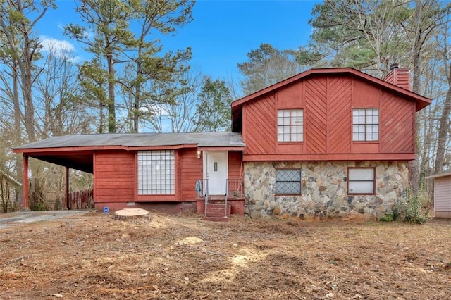 view of front of property