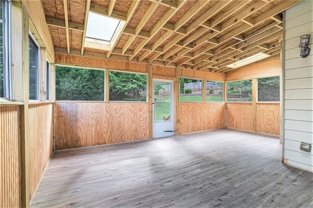 3641 Mountain Cove Rd, Snellville, GA 30039 - unfurnished sunroom featuring a skylight