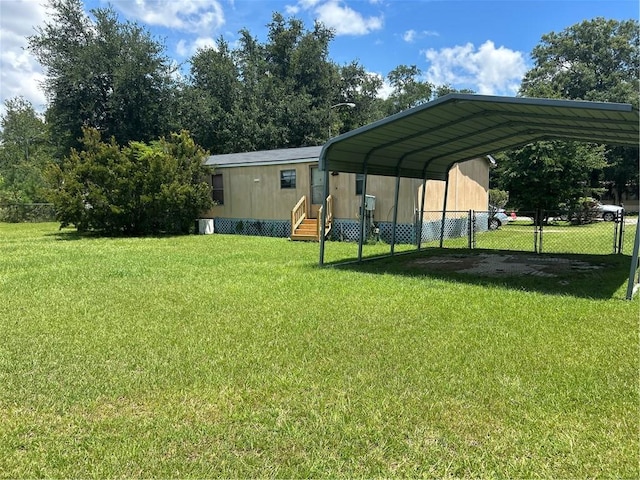 view of yard featuring a carport