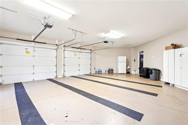 bedroom featuring ceiling fan and light carpet