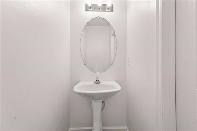 2736 Parkway Trl, Lithonia, GA 30058 - view of bathroom