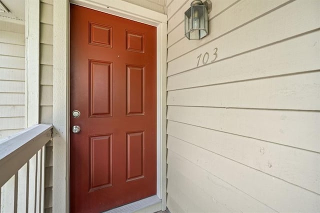 view of property entrance