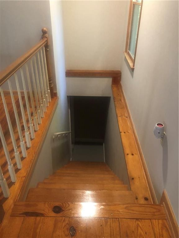 4744 Chickasaw Way SE, Acworth, GA 30102 - view of stairway