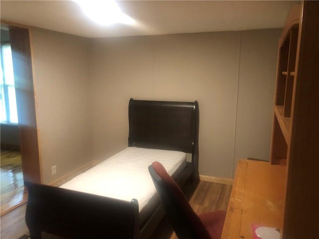 4744 Chickasaw Way SE, Acworth, GA 30102 - bedroom with wood finished floors and baseboards