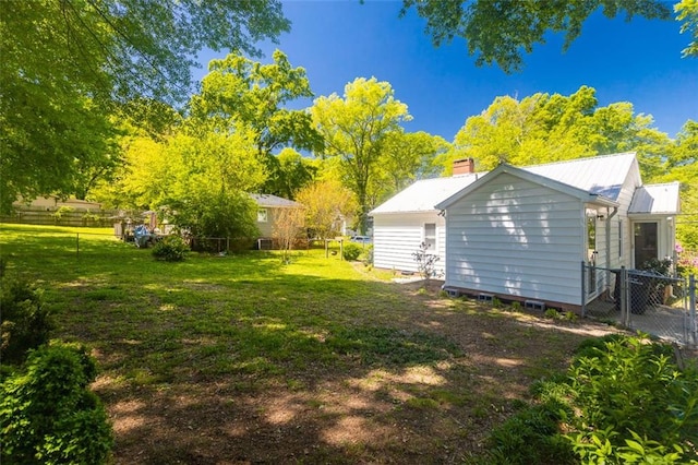 166 Etowah Dr, Cartersville, GA 30120 - view of yard featuring fence