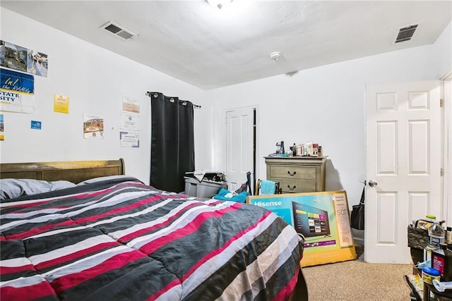 bedroom with carpet flooring