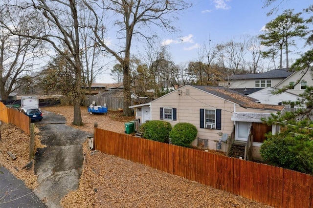 Listing photo 2 for 2622 Apple Valley Rd, Brookhaven GA 30319