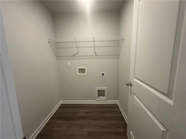70 Meridian Pt, Dallas, GA 30132 - spare room with carpet flooring, baseboards, a healthy amount of sunlight, and attic access