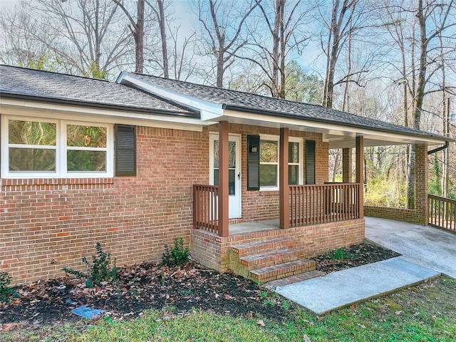 view of front of house with a porch