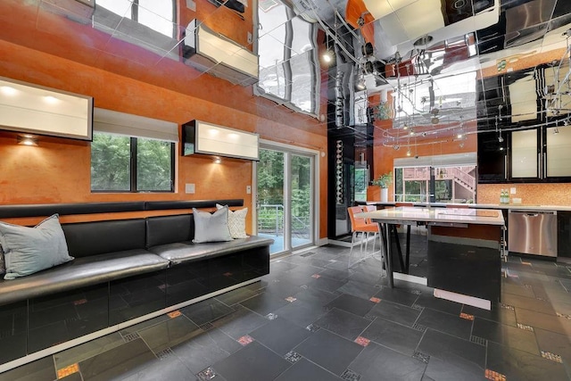 2683 Tritt Springs Trce NE, Marietta, GA 30062 - community lobby featuring a high ceiling