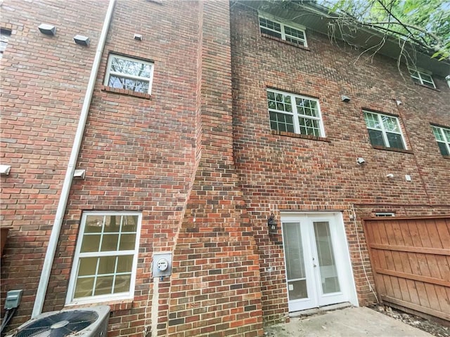 6354 Shannon Pkwy Unit 8B, Union City, GA 30291 - view of property with a garage
