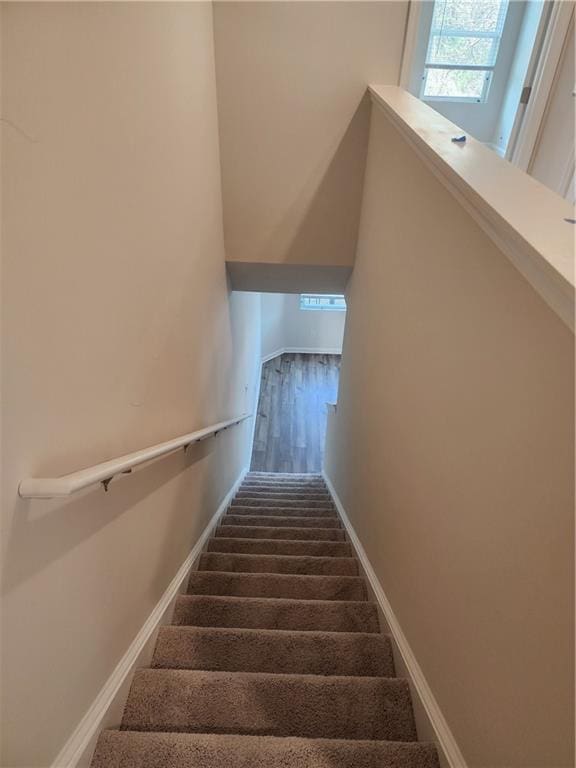 2822 Saratoga Lake Vw, Decatur, GA 30034 - view of stairway