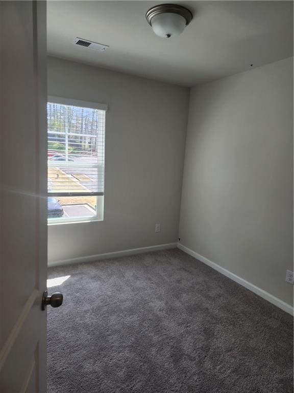 2822 Saratoga Lake Vw, Decatur, GA 30034 - empty room with carpet flooring