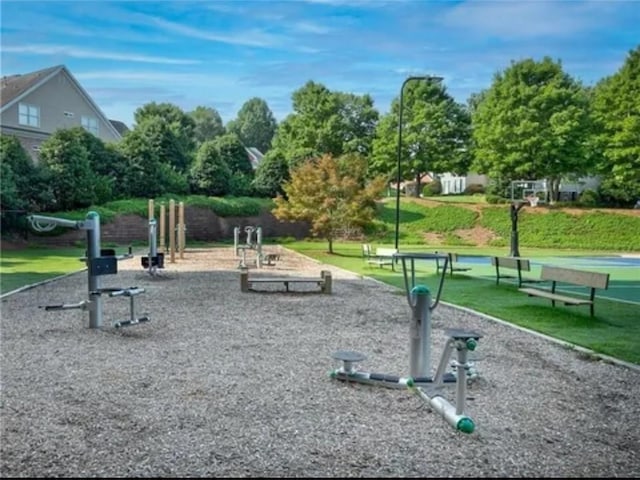 139 Thunder Ridge Ln, Acworth, GA 30101 - view of community with a yard