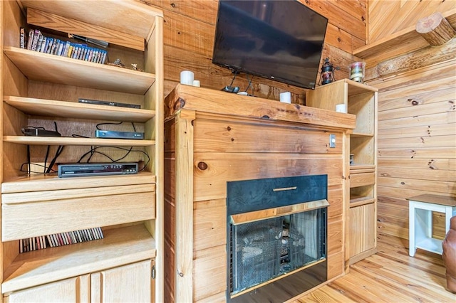45 Chestatee River Rdg NE, Dahlonega, GA 30533 - detailed view of wood finished floors and wood walls
