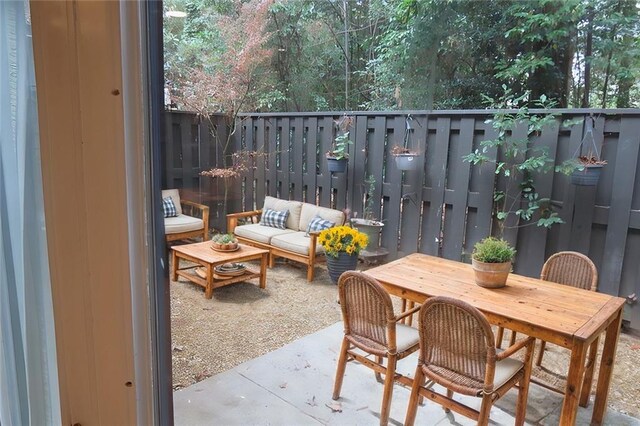 102 Cedar Chase Rd, Atlanta, GA 30324 - balcony with a patio area