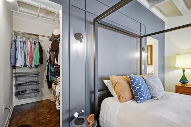 bedroom featuring a closet