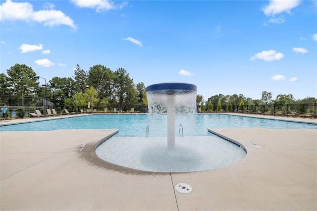 view of pool featuring pool water feature