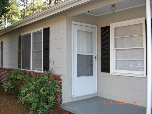 view of doorway to property