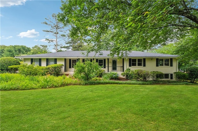 2900 Townley Cir, Atlanta, GA 30340 - ranch-style house with a front lawn