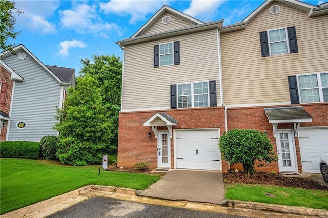 33 Middlebrook Dr, Cartersville, GA 30120 - traditional-style house featuring brick siding, a front lawn, and an attached garage