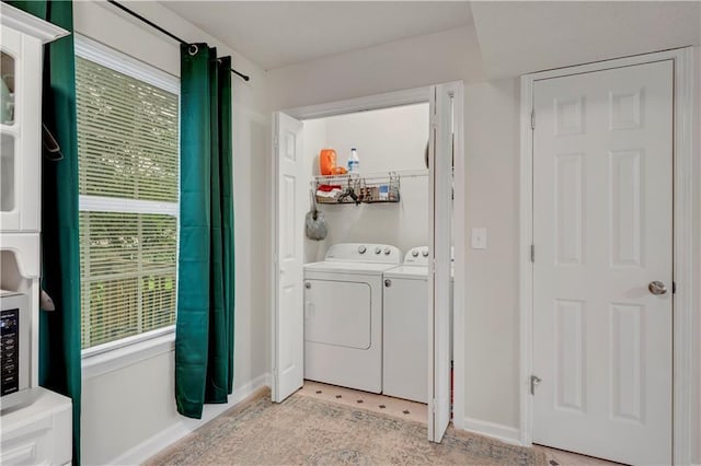 33 Middlebrook Dr, Cartersville, GA 30120 - laundry room featuring washer and clothes dryer and baseboards