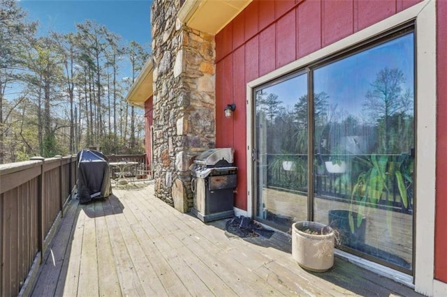 270 Oak Ridge Rd, Covington, GA 30016 - wooden terrace with area for grilling