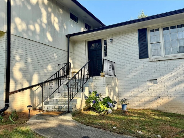 5347 Ocarol Ct, Stone Mountain, GA 30088 - property entrance with brick siding