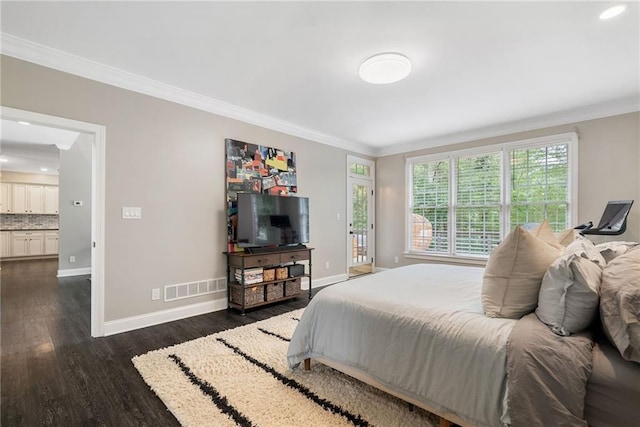 5041 Corinault Pl NW, Acworth, GA 30101 - bedroom with crown molding, baseboards, dark wood-style flooring, and recessed lighting