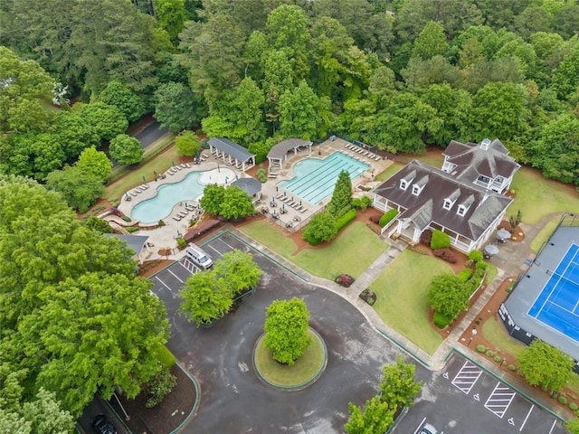 882 Hallbrook Ln, Milton, GA 30004 - bird's eye view of a pool